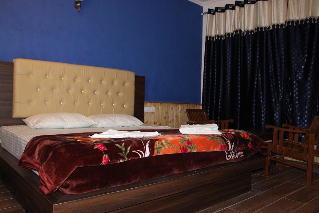 Mamta Guest House Manāli Esterno foto